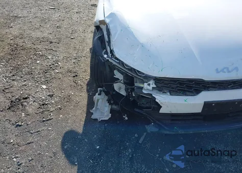 2024 Kia K5 Gt-Line из США, поврежденный, VIN 5XXG64J29RG266486